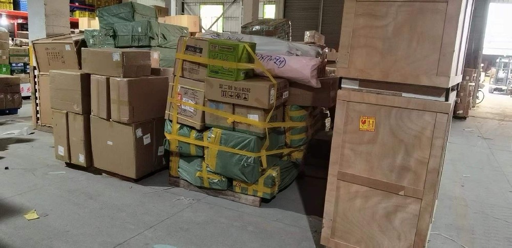 伊朗的货代公司能寄液体、粉末、膏体这些吗？
